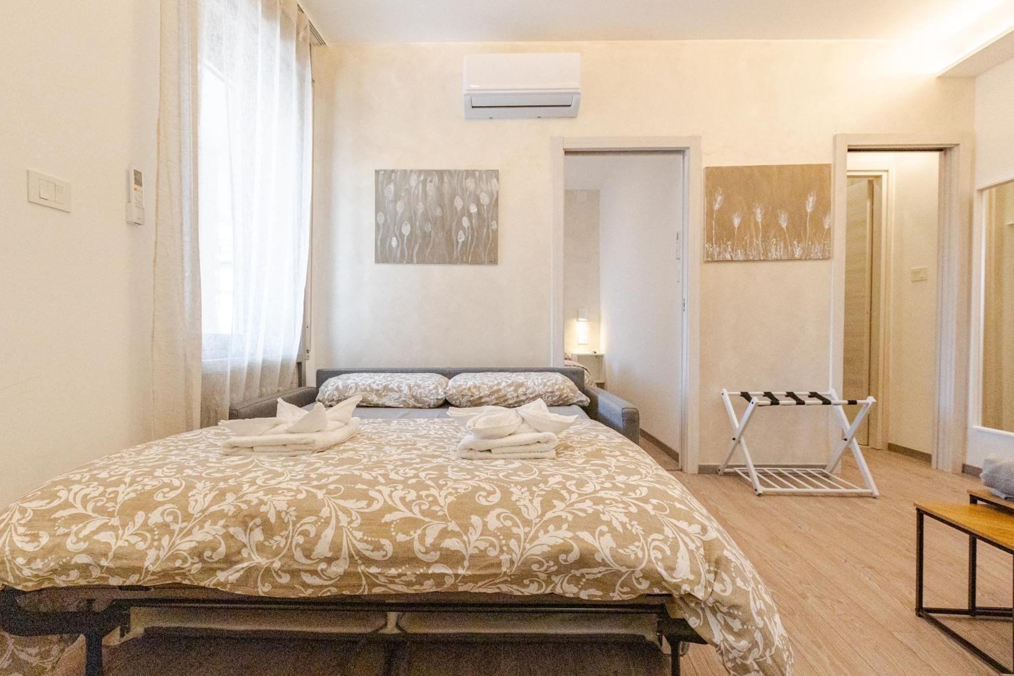 Teatro Romano Suites - Isabella Триест Екстериор снимка