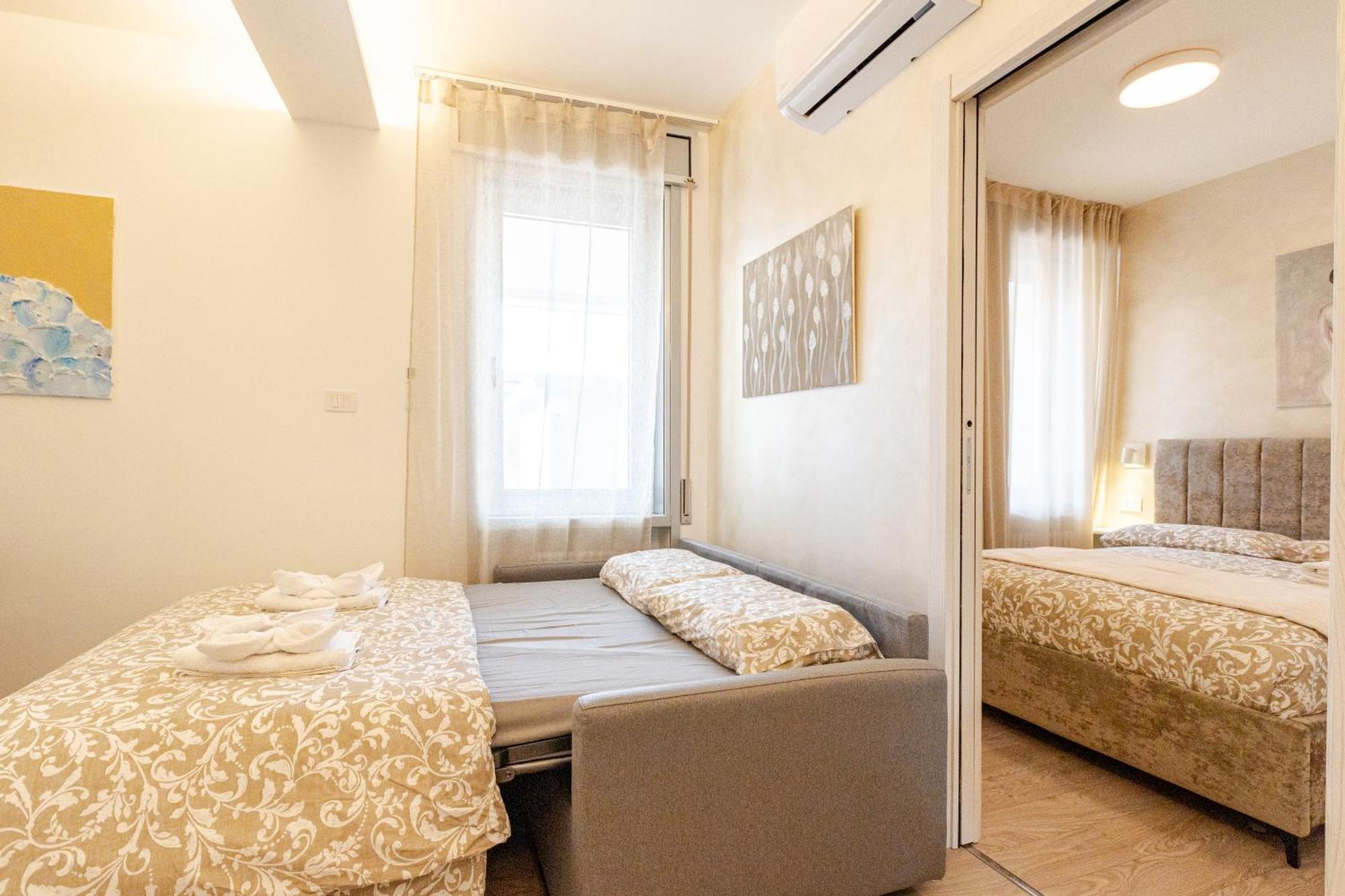 Teatro Romano Suites - Isabella Триест Екстериор снимка