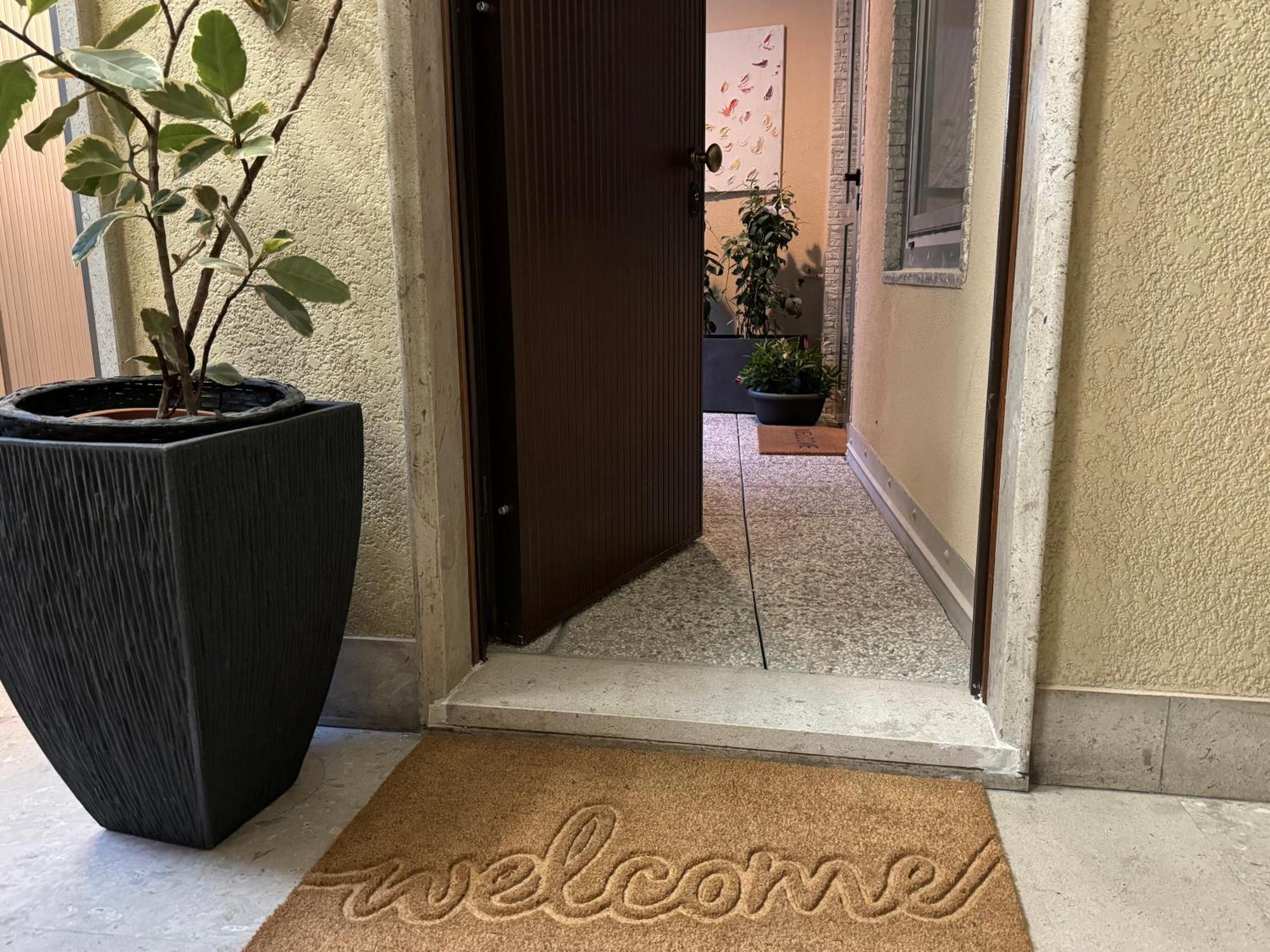 Teatro Romano Suites - Isabella Триест Екстериор снимка